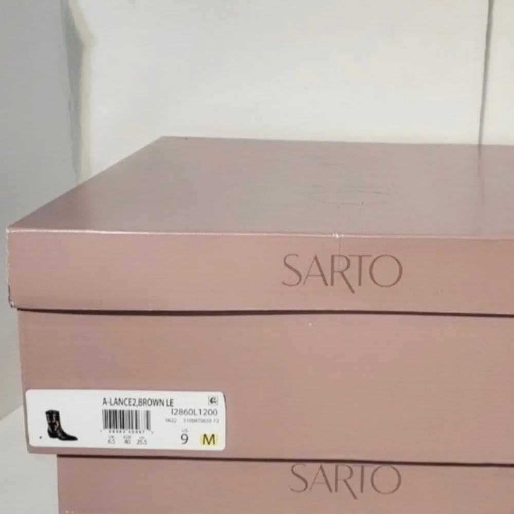 Franco Sarto Lance 2 Western Boots, Side Zip, Women, Size 7 M. New with box. - Picture 3 of 7